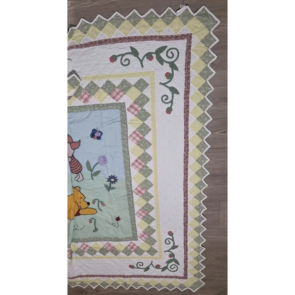 Disney Winnie The Pooh 100 Acre Wood Full Size Quilt 80